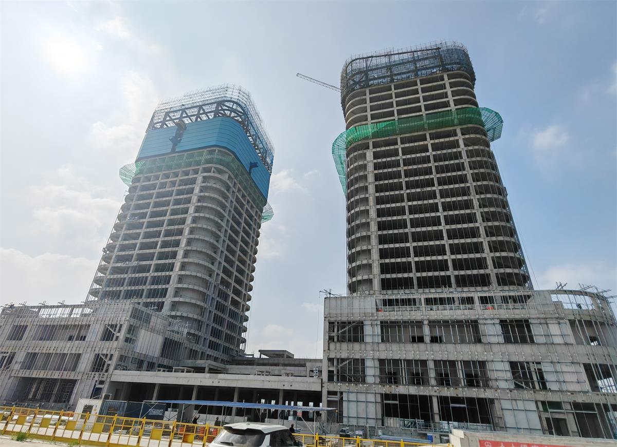 醫創園搶抓工期.jpg